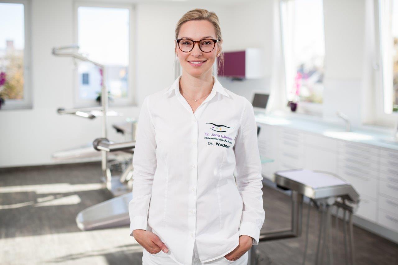 Dr.-Jana-Wachter_Kieferorthopaedie-0341-hires